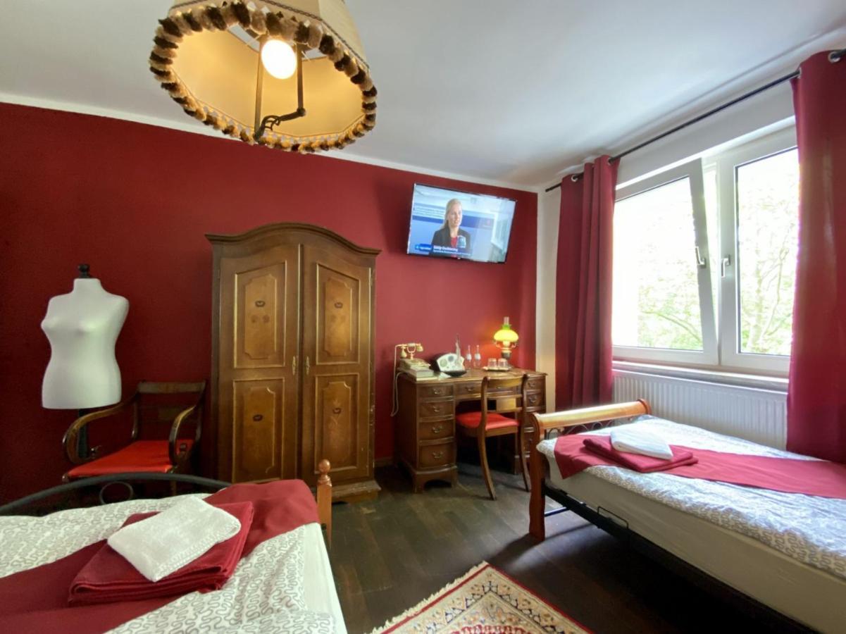 Hotelik Gdanska Oberhausen  Ngoại thất bức ảnh