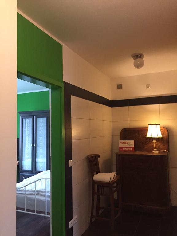 Hotelik Gdanska Oberhausen  Ngoại thất bức ảnh